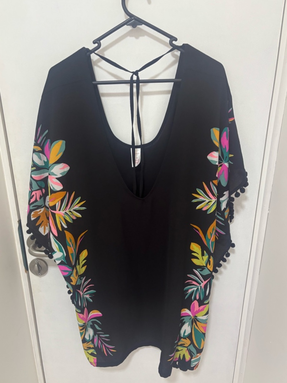 NWOT-Xhiliration black tassel swim cover, XL